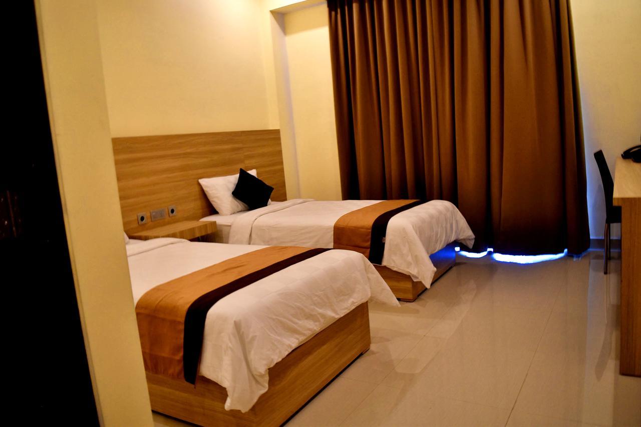 Padadita Beach Hotel وينغابو المظهر الخارجي الصورة